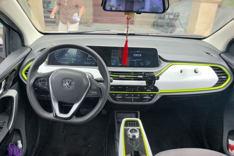 Used CHANGAN Benni E-Star 2020 Heartbeat Edition NMC Lithium Center Console