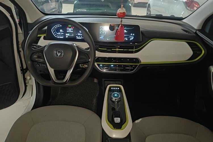 Used CHANGAN Benni E-Star 2020 Heart Edition Lithium Iron Phosphate (31.18 kWh) Center Console