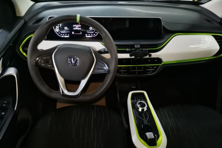Used CHANGAN Benni E-Star 2020 Heartbeat Edition NMC Lithium Center Console