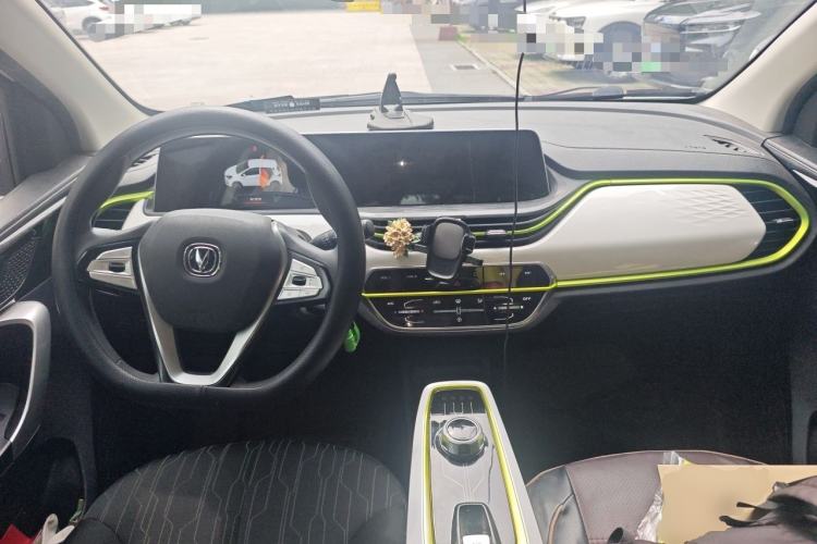 Used CHANGAN Benni E-Star 2020 Xinyue Edition Lithium-NMC Center Console