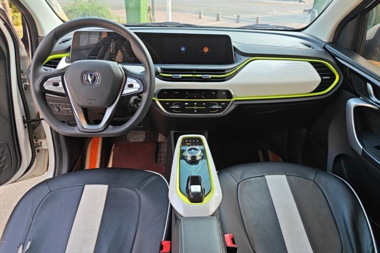Used CHANGAN Benni E-Star 2020 Xinyue Edition Lithium-NMC Center Console