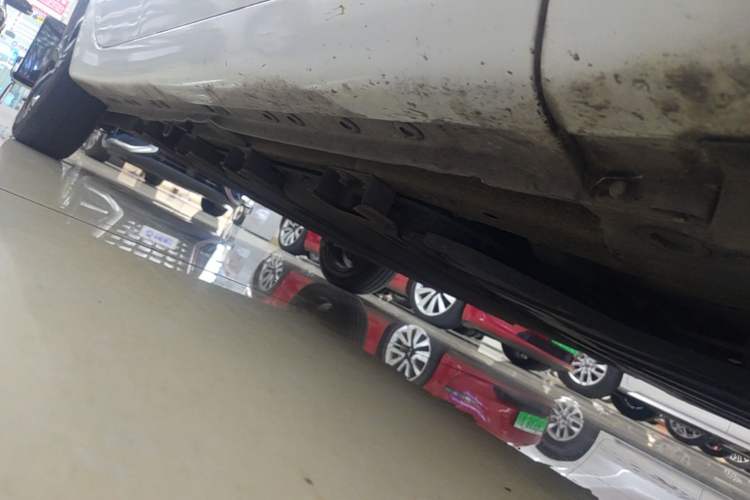 Used CHANGAN Benni E-Star 2020 Xinyue Edition Lithium-NMC Chassis Front Right