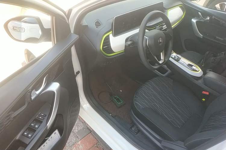 Used CHANGAN Benni E-Star 2020 Heartbeat Edition NMC Lithium Driver Seat