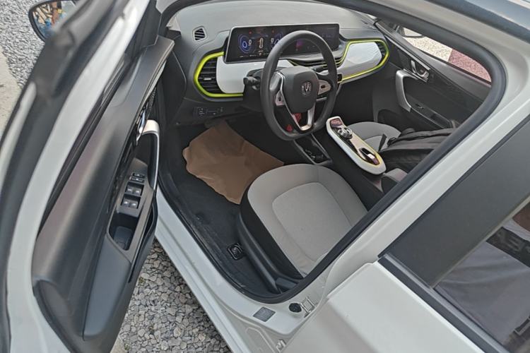 Used CHANGAN Benni E-Star 2020 Xinyue Edition Lithium Iron Phosphate (31.18 kWh) Driver Seat