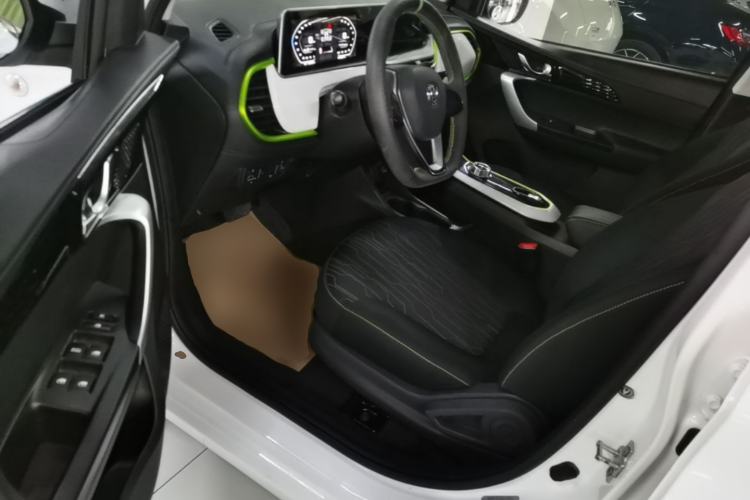 Used CHANGAN Benni E-Star 2020 Heartbeat Edition NMC Lithium Driver Seat