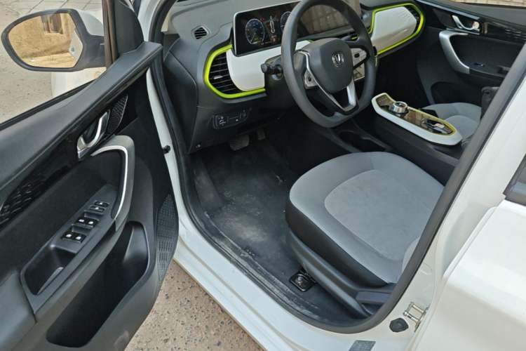 Used CHANGAN Benni E-Star 2020 Xinyue Edition Lithium-NMC Driver Seat
