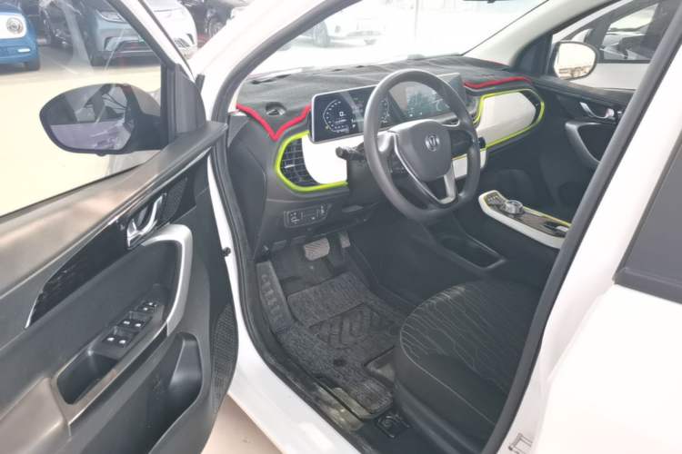 Used CHANGAN Benni E-Star 2020 Heartbeat Edition NMC Lithium Driver Seat