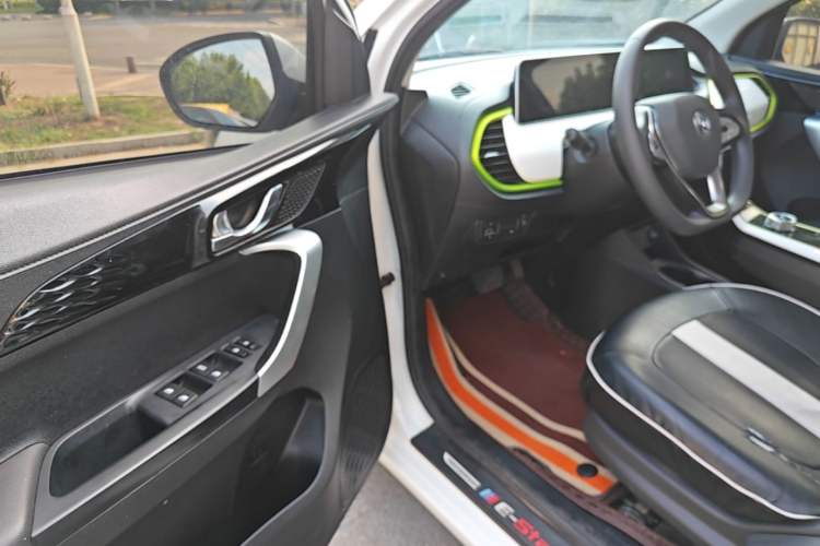 Used CHANGAN Benni E-Star 2020 Xinyue Edition Lithium-NMC Driver Seat