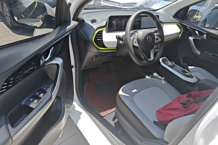 Used CHANGAN Benni E-Star 2020 Xinyue Edition Lithium Iron Phosphate (31.95 kWh) Driver Seat