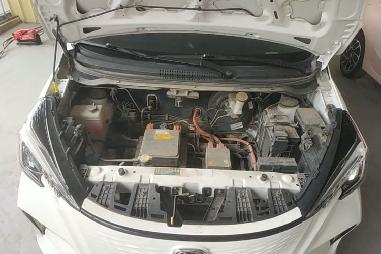 Used CHANGAN Benni E-Star 2020 Xinyue Edition Lithium-NMC Engine Bay