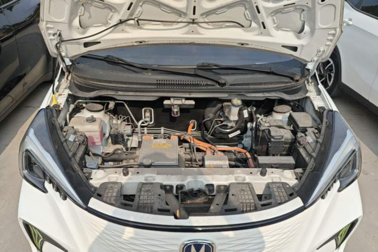Used CHANGAN Benni E-Star 2020 Heart Edition Lithium Iron Phosphate (31.18 kWh) Engine Bay