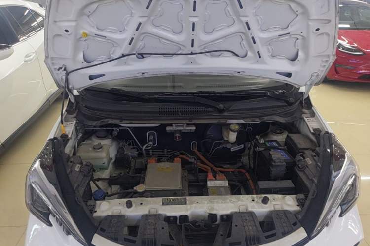 Used CHANGAN Benni E-Star 2020 Xinyue Edition Lithium-NMC Engine Bay