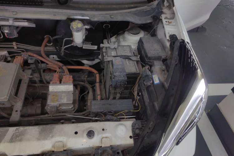 Used CHANGAN Benni E-Star 2020 Heartbeat Edition NMC Lithium Engine Bay Left