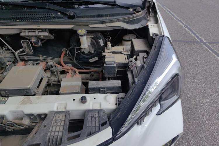 Used CHANGAN Benni E-Star 2020 Heart Edition Lithium Iron Phosphate (31.95 kWh) Engine Bay Left