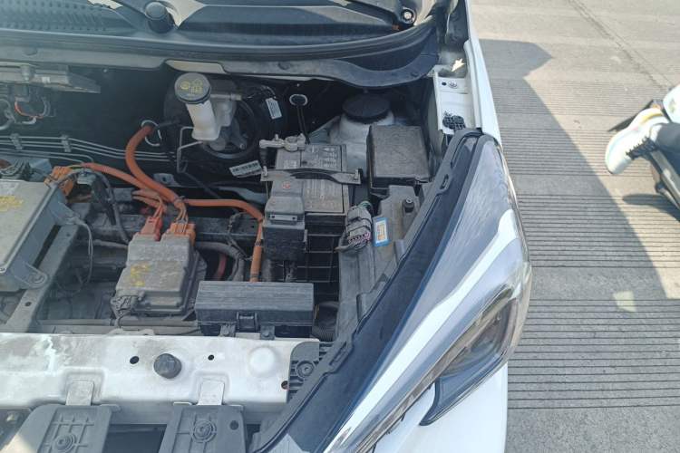 Used CHANGAN Benni E-Star 2020 Heart Edition Lithium Iron Phosphate (31.95 kWh) Engine Bay Left