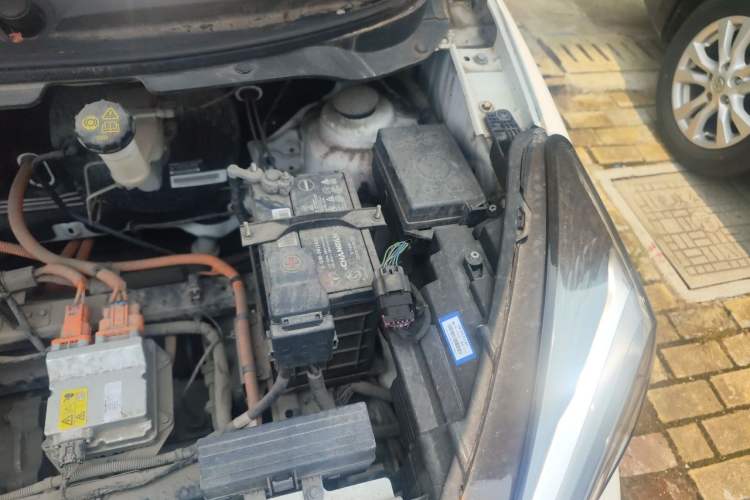 Used CHANGAN Benni E-Star 2020 Heartbeat Edition NMC Lithium Engine Bay Left