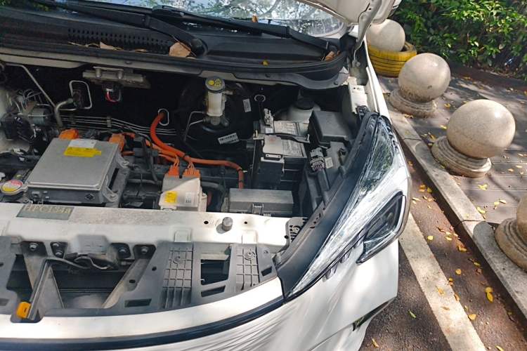 Used CHANGAN Benni E-Star 2020 Xinyue Edition Lithium Iron Phosphate (31.18 kWh) Engine Bay Left