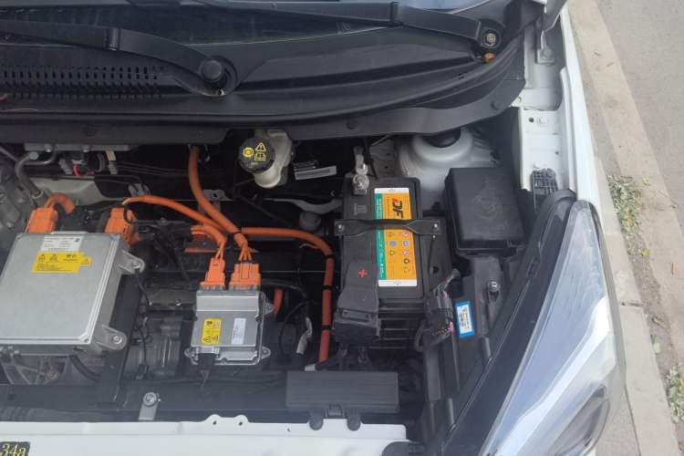Used CHANGAN Benni E-Star 2020 Heartbeat Edition NMC Lithium Engine Bay Left