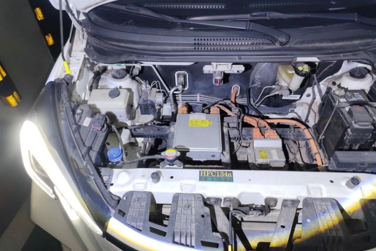 Used CHANGAN Benni E-Star 2020 Xinyue Edition Lithium-NMC Engine Bay Right