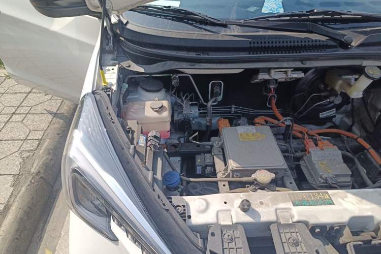 Used CHANGAN Benni E-Star 2020 Heart Edition Lithium Iron Phosphate (31.95 kWh) Engine Bay Right
