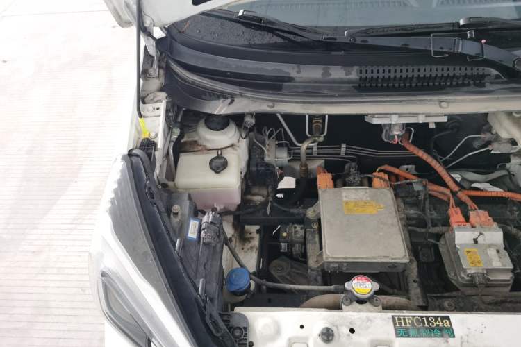 Used CHANGAN Benni E-Star 2020 Heartbeat Edition NMC Lithium Engine Bay Right