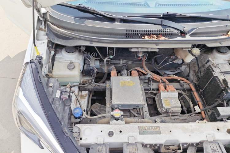 Used CHANGAN Benni E-Star 2020 Xinyue Edition Lithium-NMC Engine Bay Right