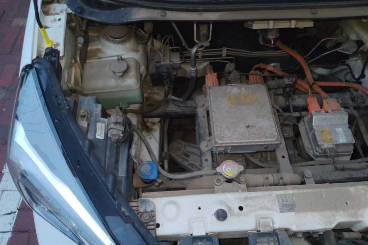 Used CHANGAN Benni E-Star 2020 Xinyue Edition Lithium-NMC Engine Bay Right