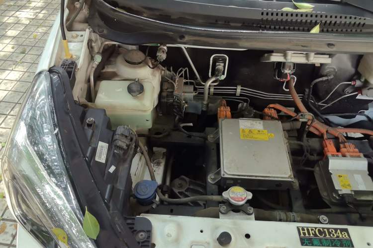 Used CHANGAN Benni E-Star 2020 Heartbeat Edition NMC Lithium Engine Bay Right