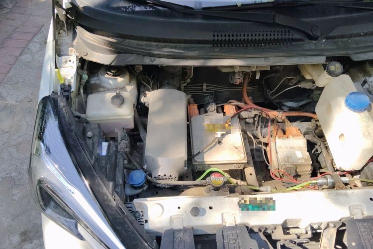 Used CHANGAN Benni E-Star 2020 Heartbeat Edition NMC Lithium Engine Bay Right