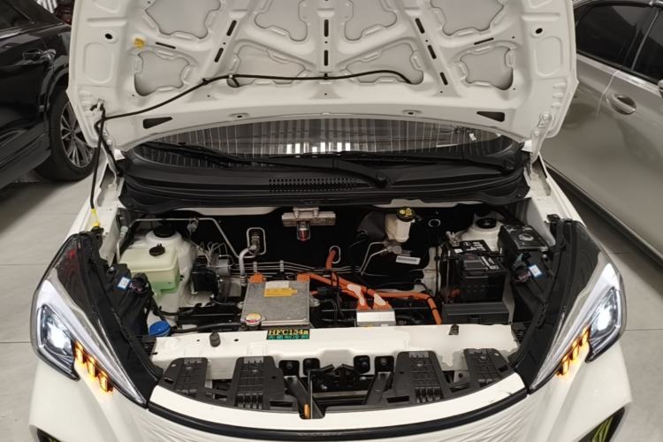 Used CHANGAN Benni E-Star 2020 Xinyue Edition Lithium-NMC Engine Bay