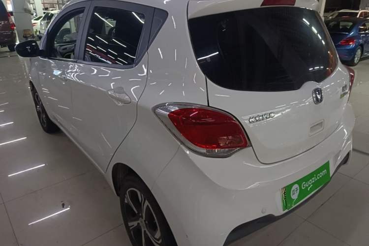 Used CHANGAN Benni E-Star 2020 Xinyue Edition Lithium-NMC Exterior 2