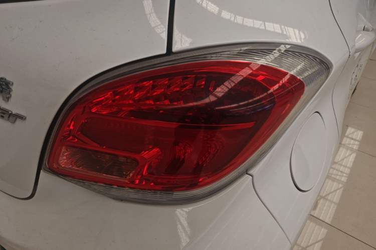 Used CHANGAN Benni E-Star 2020 Heartbeat Edition NMC Lithium Exterior 3