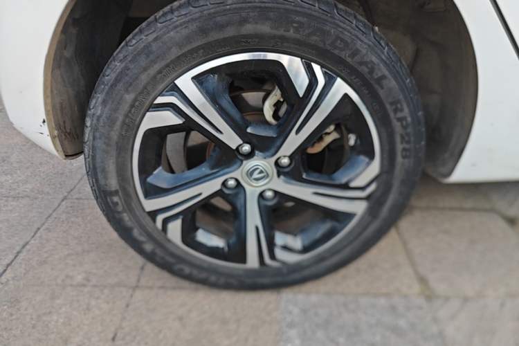 Used CHANGAN Benni E-Star 2020 Xinyue Edition Lithium-NMC Exterior 5