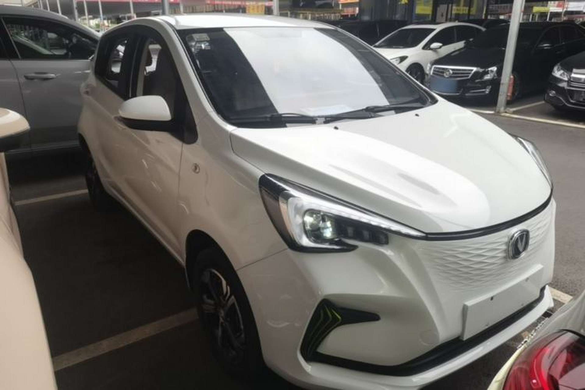 Used CHANGAN Benni E-Star 2020 Heartbeat Edition NMC Lithium Front Right 45 Deg