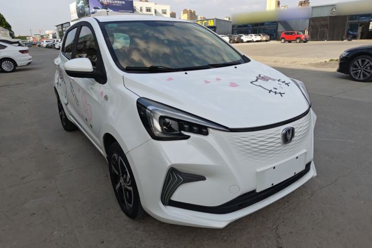 Used CHANGAN Benni E-Star 2020 Heart Edition Lithium Iron Phosphate (31.18 kWh) Front Right 45 Deg
