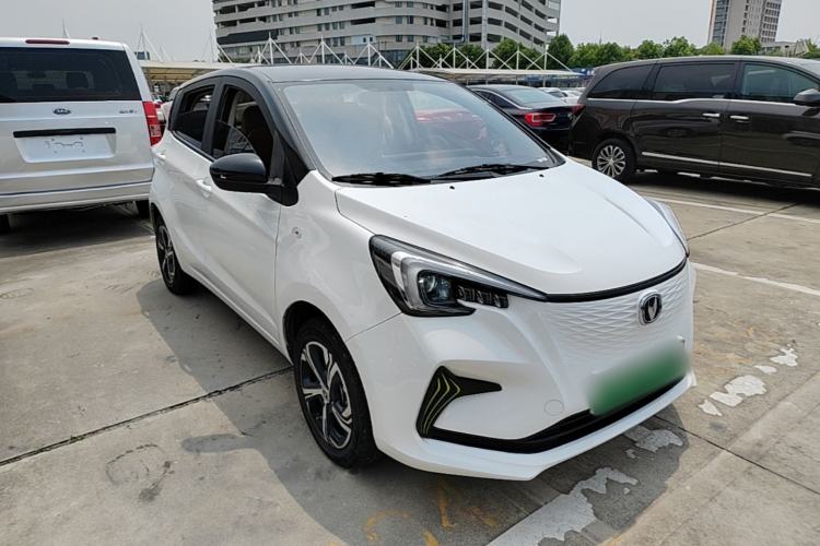Used CHANGAN Benni E-Star 2020 Xinyue Edition Lithium Iron Phosphate (31.18 kWh) Front Right 45 Deg
