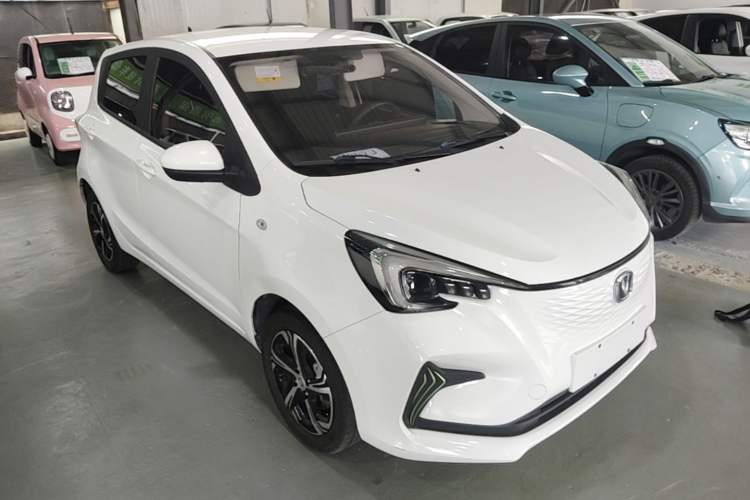 Used CHANGAN Benni E-Star 2020 Heartbeat Edition NMC Lithium Front Right 45 Deg