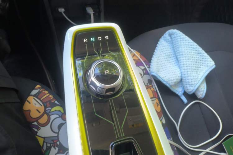 Used CHANGAN Benni E-Star 2020 Heartbeat Edition NMC Lithium Gear Lever