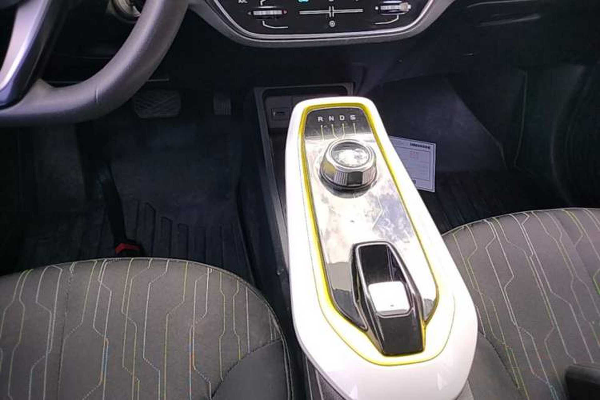 Used CHANGAN Benni E-Star 2020 Heartbeat Edition NMC Lithium Gear Lever