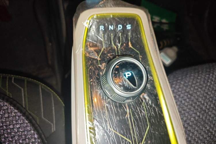 Used CHANGAN Benni E-Star 2020 Heartbeat Edition NMC Lithium Gear Lever