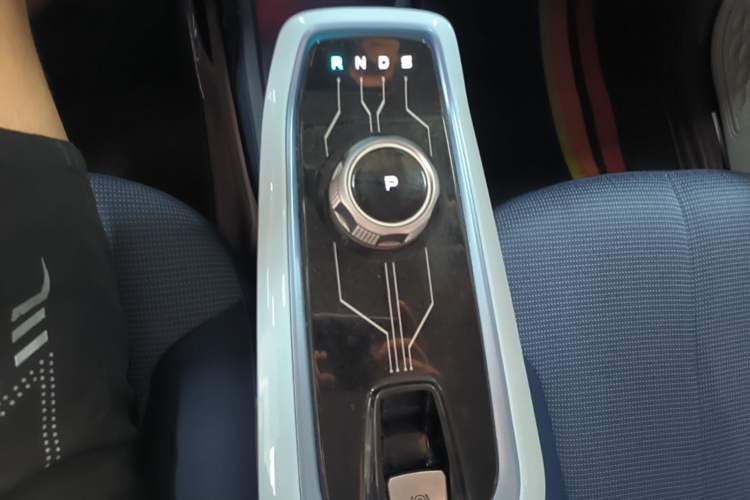 Used CHANGAN Benni E-Star 2020 Heart Edition Lithium Iron Phosphate (31.18 kWh) Gear Lever