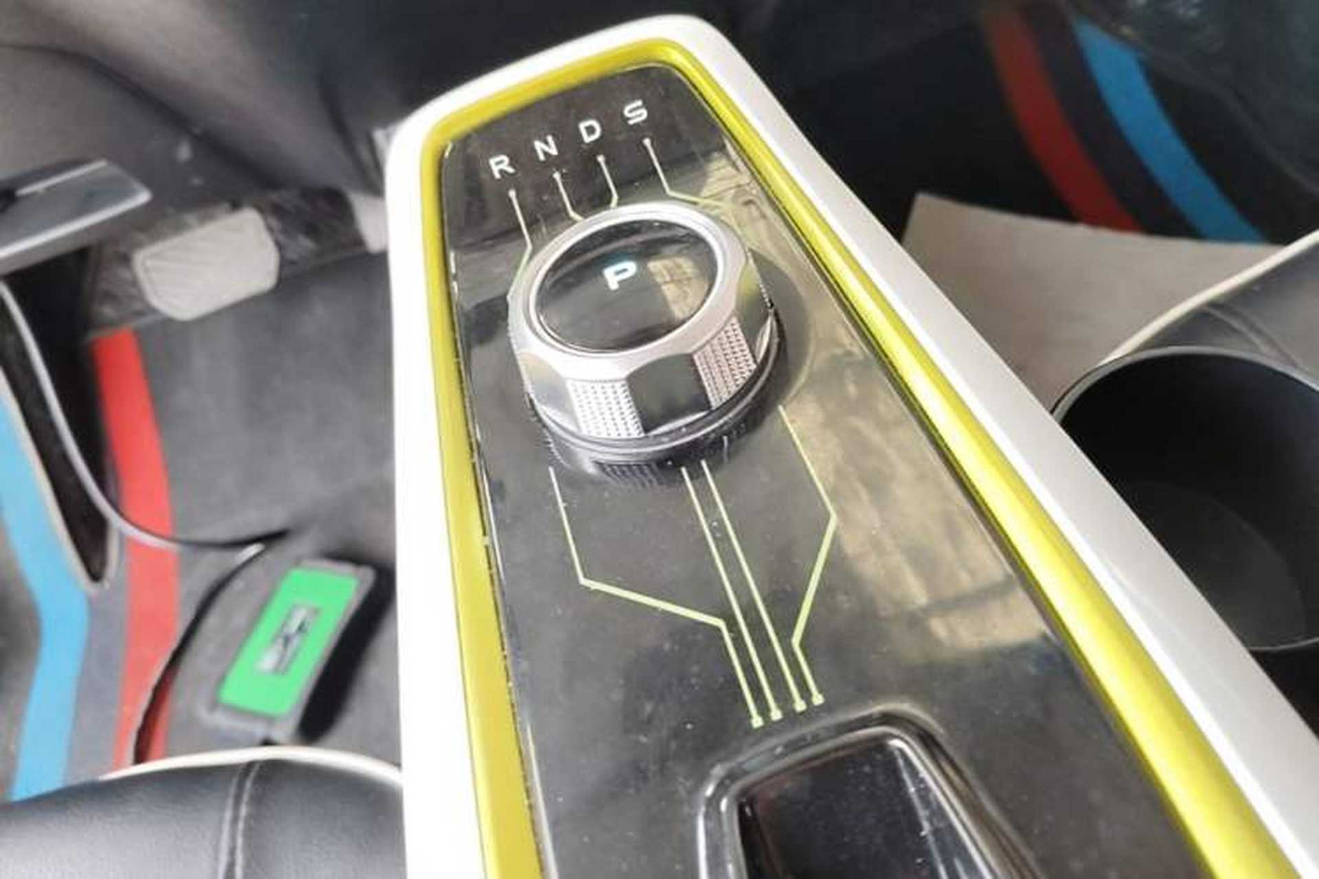 Used CHANGAN Benni E-Star 2020 Heart Edition Lithium Iron Phosphate (31.95 kWh) Gear Lever