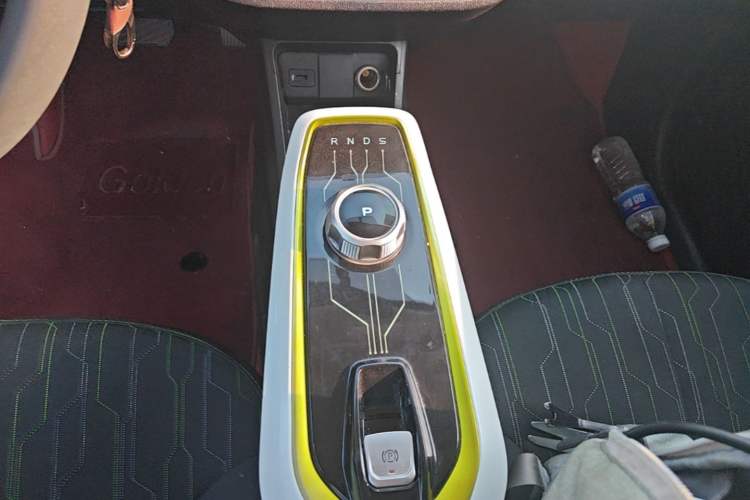 Used CHANGAN Benni E-Star 2020 Xinyue Edition Lithium Iron Phosphate (31.18 kWh) Gear Lever