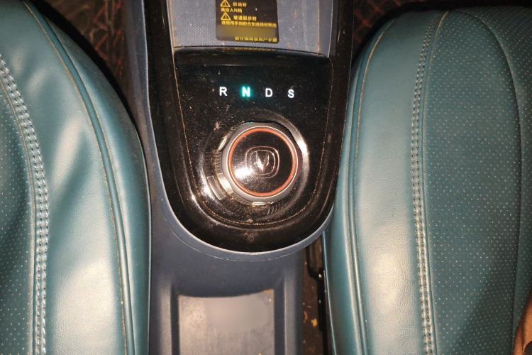 Used CHANGAN Benni E-Star 2020 Heart Edition Lithium Iron Phosphate (31.18 kWh) Gear Lever