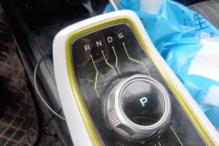 Used CHANGAN Benni E-Star 2020 Xinyue Edition Lithium-NMC Gear Lever