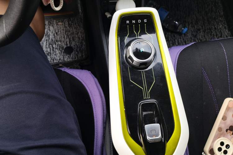 Used CHANGAN Benni E-Star 2020 Xinyue Edition Lithium Iron Phosphate (31.95 kWh) Gear Lever
