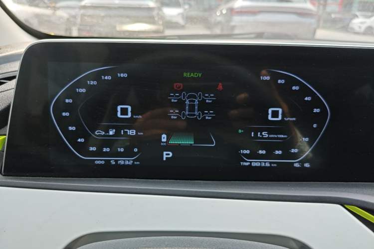 Used CHANGAN Benni E-Star 2020 Heart Edition Lithium Iron Phosphate (31.18 kWh) Instrument Cluster