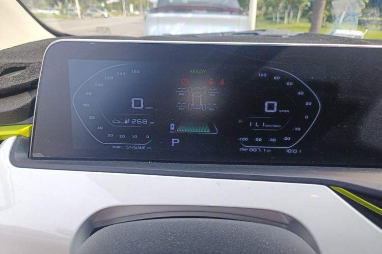 Used CHANGAN Benni E-Star 2020 Heart Edition Lithium Iron Phosphate (31.95 kWh) Instrument Cluster