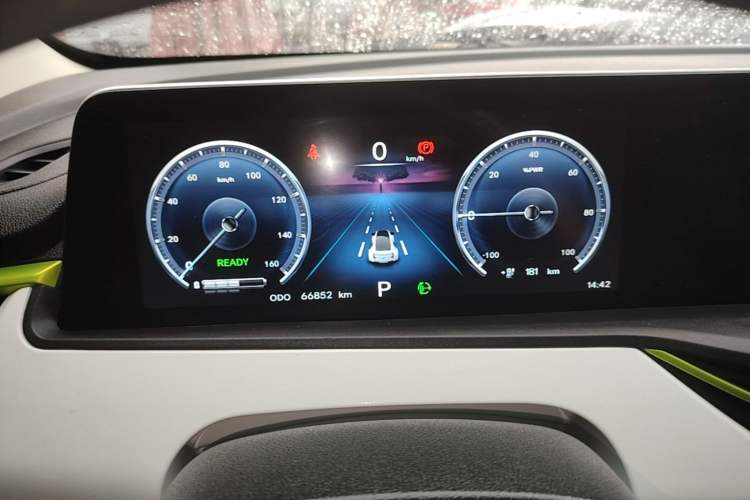 Used CHANGAN Benni E-Star 2020 Xinyue Edition Lithium Iron Phosphate (31.95 kWh) Instrument Cluster
