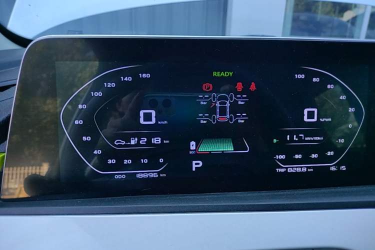 Used CHANGAN Benni E-Star 2020 Heart Edition Lithium Iron Phosphate (31.95 kWh) Instrument Cluster